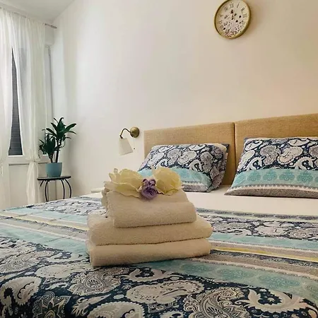 Guest house Pami Podstrana