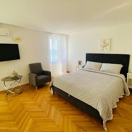 Guest house Pami 3*
