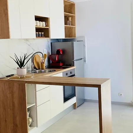 Pami Podstrana
