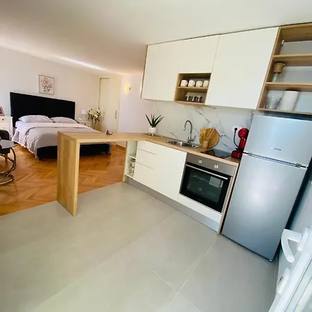 Pami Guest house Podstrana